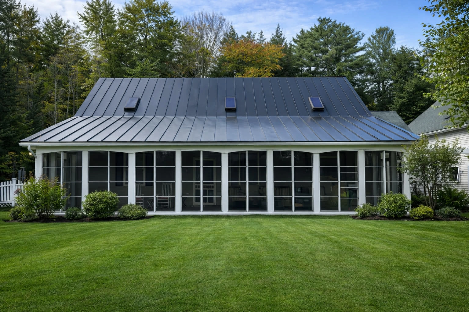 WeatherMaster Windows, Sunspace Bangor in Maine. Sunroom windows